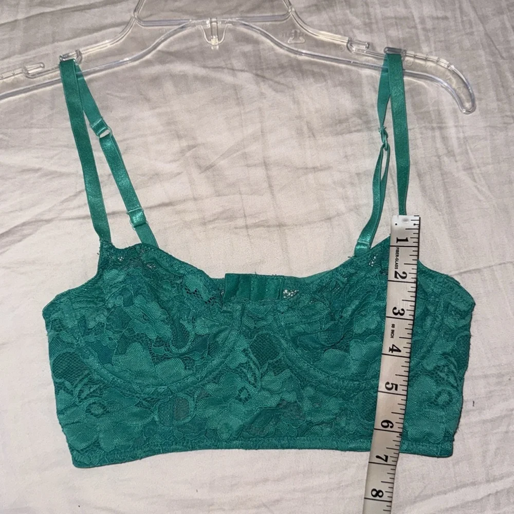 Forever 21 Teal Lace Bralette Size S